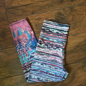 ? Pants - Stripey floral leggings yoga pants // m ? Pants - Stripey floral leggings yoga pants // m